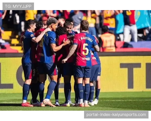 莱万特残阵远征诺坎普，中轴线三人伤停被迫采用极致大巴