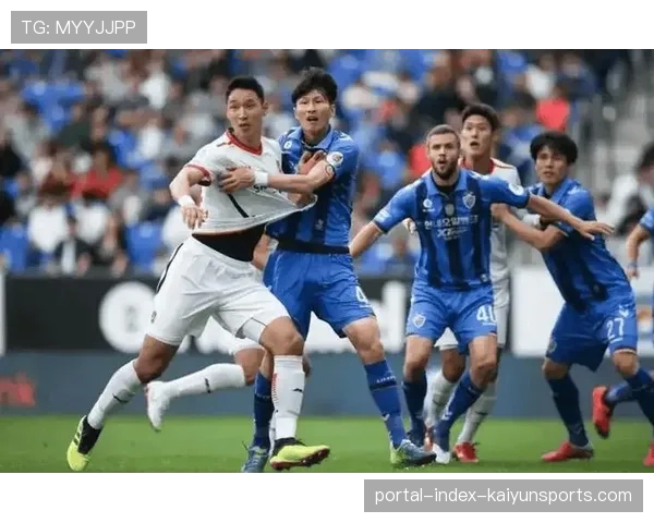 科隆四二三一阵型注重控球 边路传中为主要手段